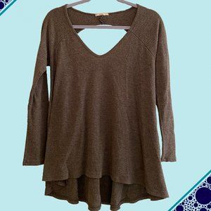 Gray Waffle Shirt with Back Cut-out